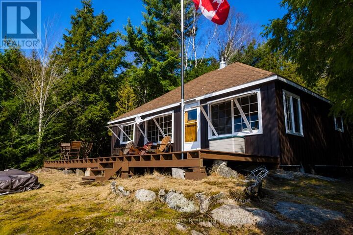 Property Photo:  764 East Bear Lake Road  ON P0A 1Y0 