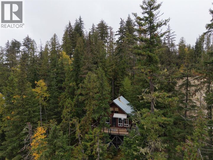 Property Photo:  912 Bradley Road  BC V0E 2V2 