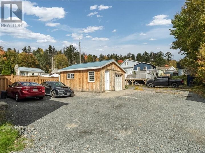 Property Photo:  78 Mountain Avenue  ON P0M 2C0 