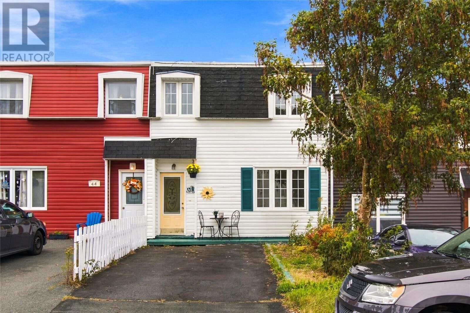 Property Photo:  42 Mooney Crescent  NL A1G 1K1 