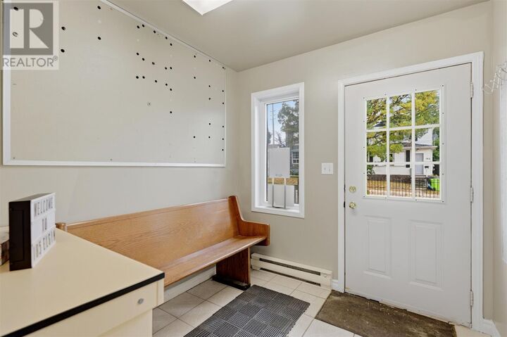 Property Photo: 185 Elgin St ON P6A 2Y9