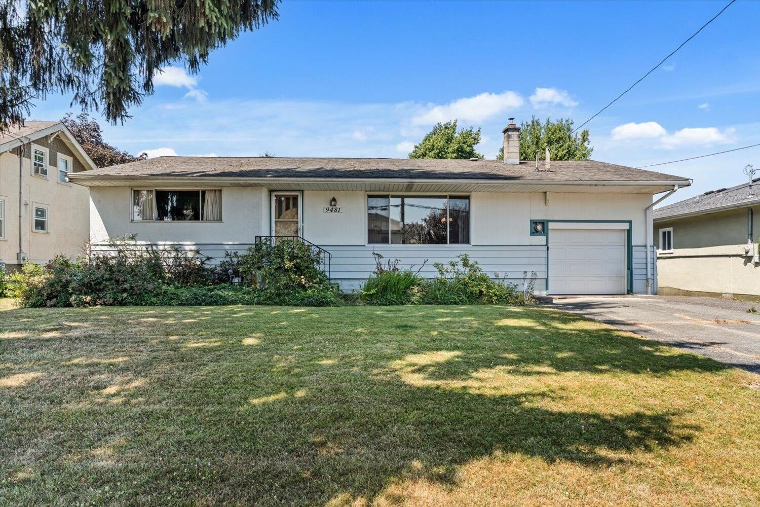 Property Photo:  9481 Woodbine Street  BC V2P 5S5 