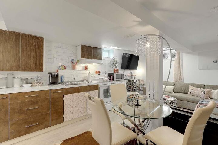 Property Photo:  45870 Henley Avenue  BC V2P 3J9 