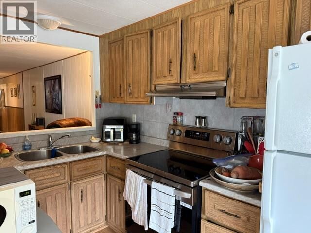 Property Photo:  1699 Ross Road 194  BC V1Z 1L8 