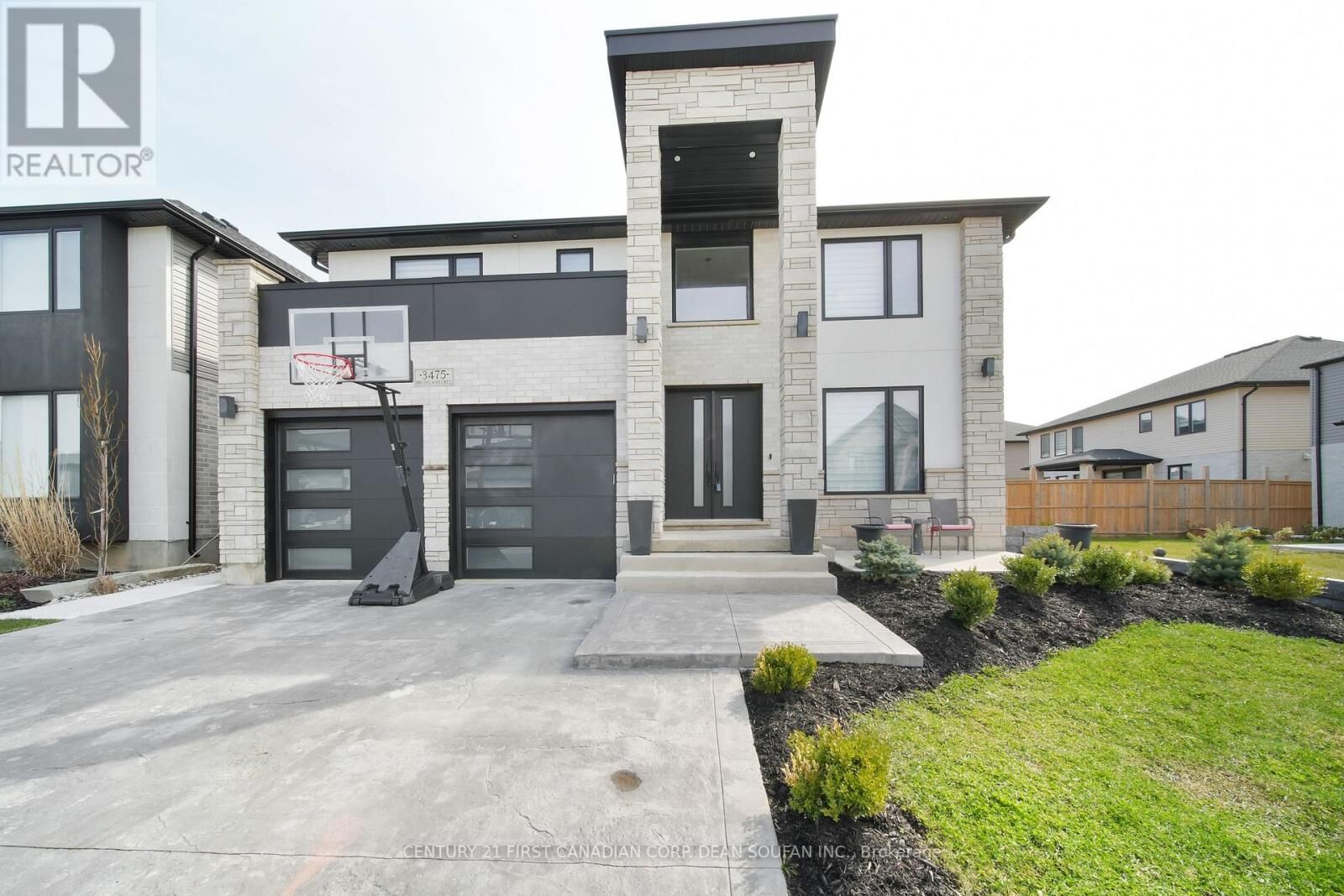 Property Photo:  3475 Brushland Crescent  ON N6P 0H2 