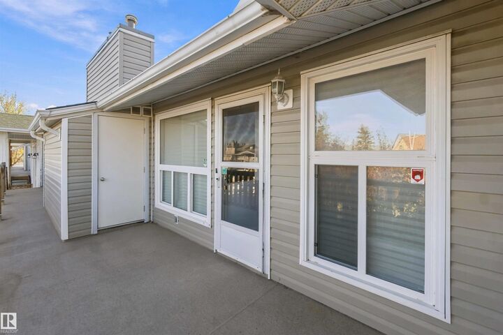 Property Photo:  2703 79 Street NW 2  AB T6K 3Z6 