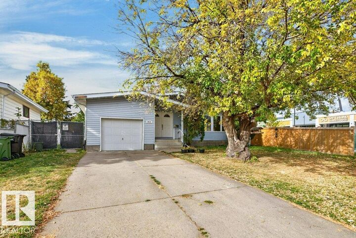 Property Photo:  8612 175 Street NW  AB T5T 0N8 