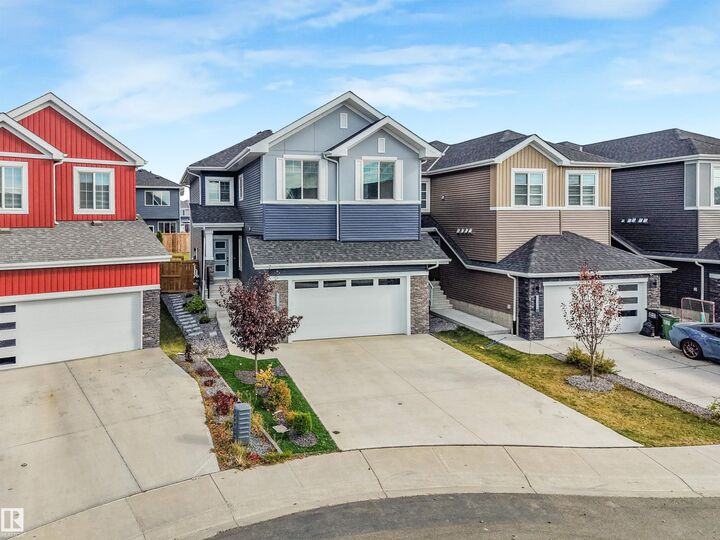 Property Photo:  3207 160 Street SW  AB T6W 5A1 