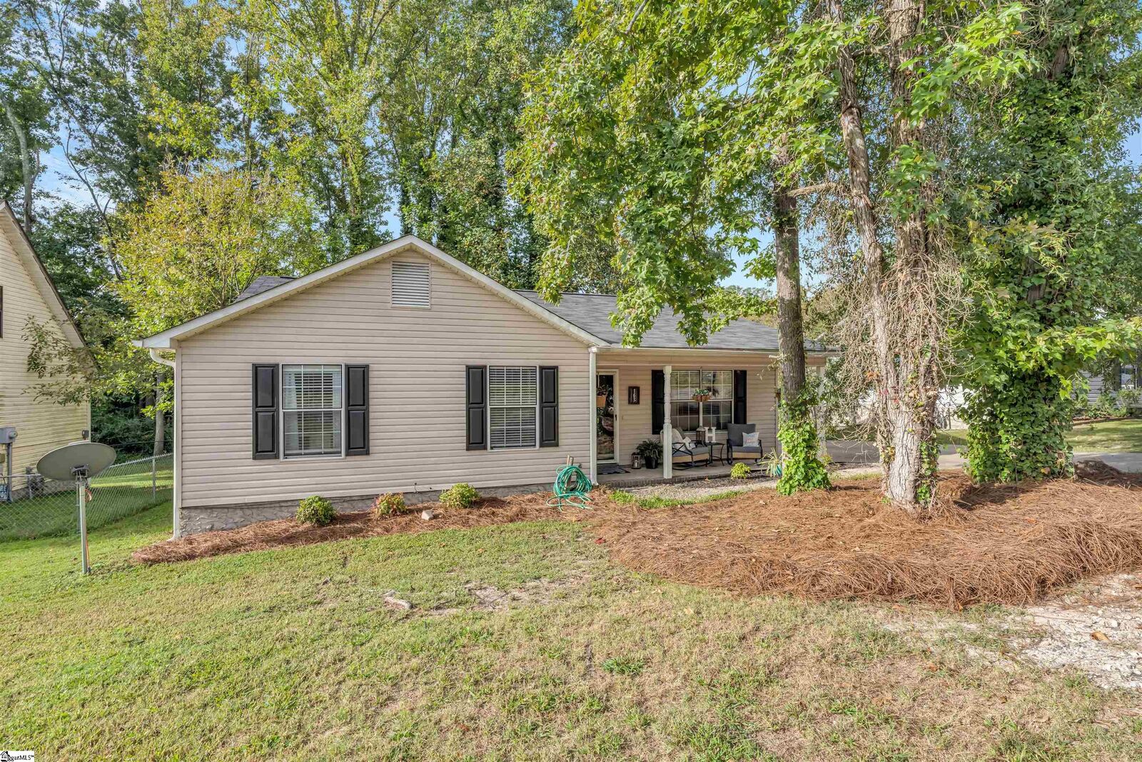 Property Photo:  163 Old Petrie Road  SC 29302 