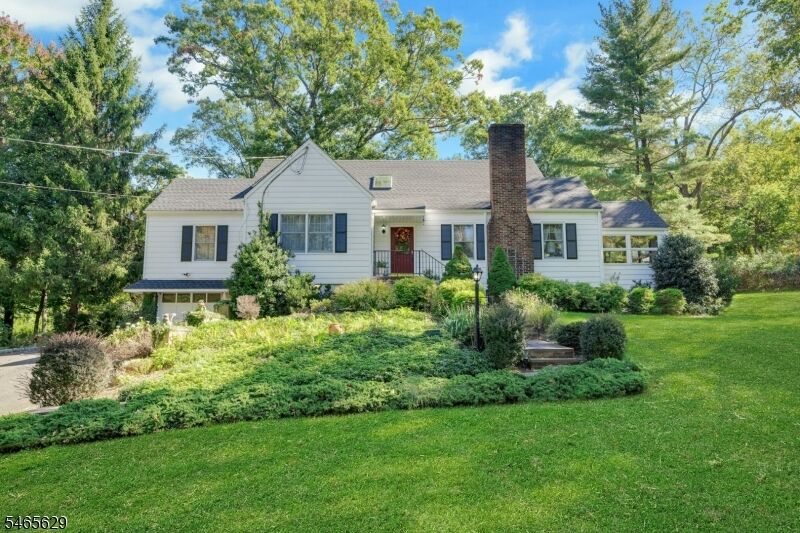 Property Photo:  179 Oaks Road  NJ 07946 