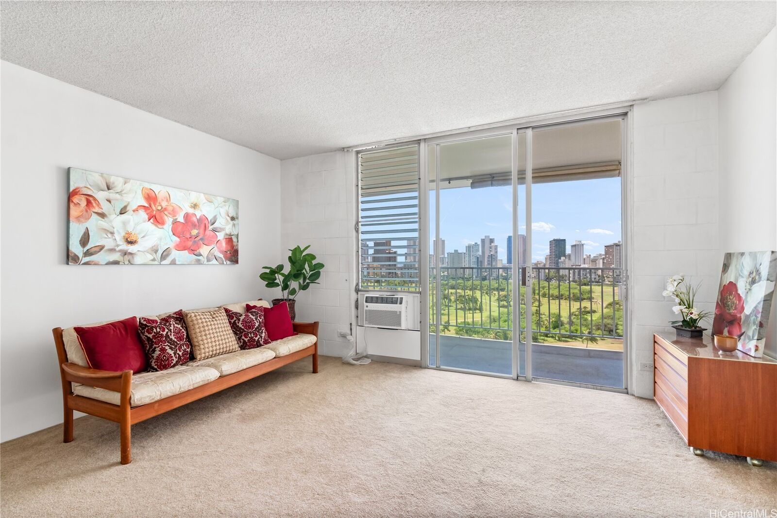 Property Photo:  737 Olokele Avenue 1601  HI 96816 