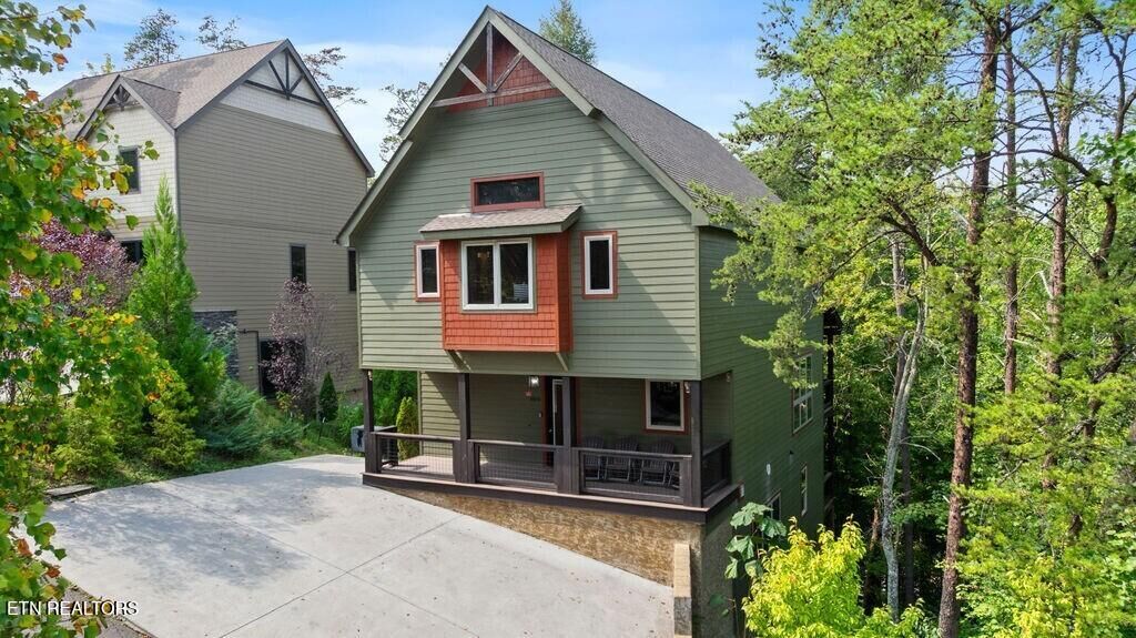 Property Photo: 3504 Sand Ridge Way TN 37863