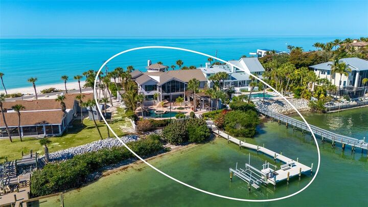 Property Photo: 2116 Casey Key Road FL 34275
