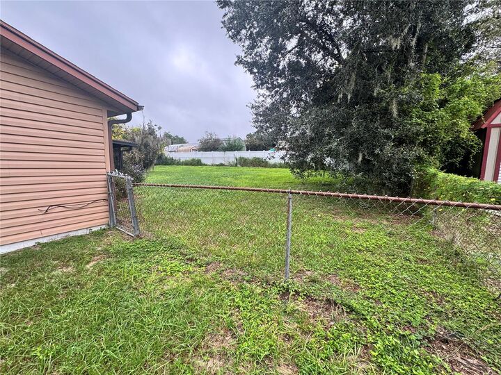 Property Photo:  7415 Highland Grove Drive  FL 33810 