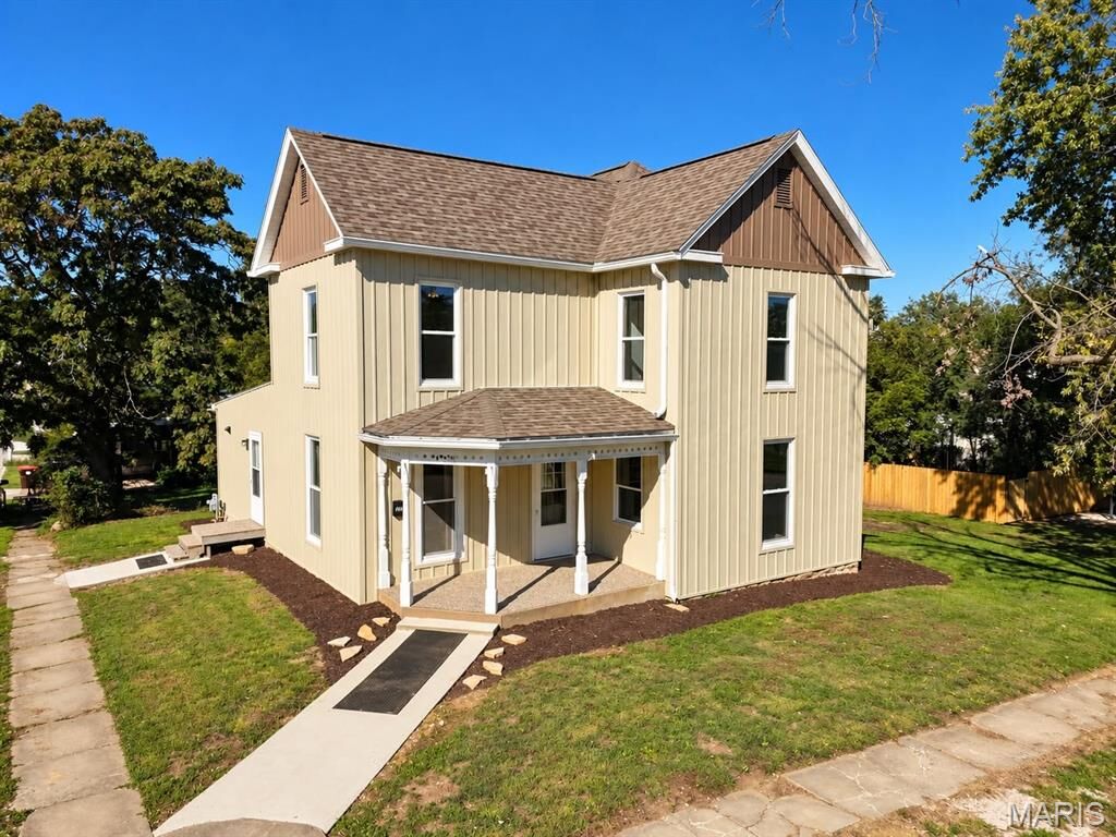 Property Photo:  404 W Olive Street  MO 63461 