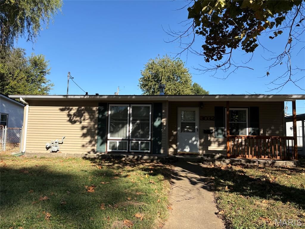 Property Photo:  3032 Dale Avenue  IL 62040 