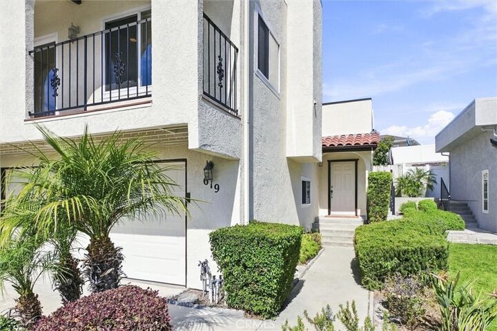 Property Photo:  619 Vista Pacifica Circle  CA 93449 