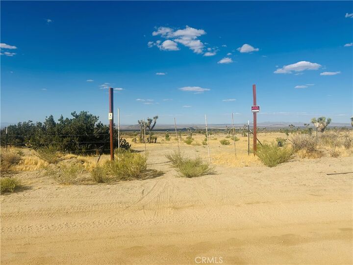 Property Photo:  0 Cor Fort Tejon Drt 230  CA 93544 