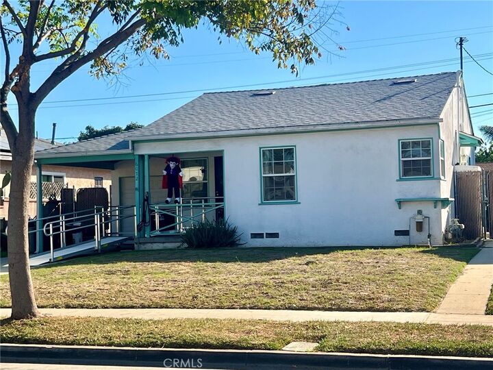 Property Photo:  6072 McKinley Ave.  CA 90280 