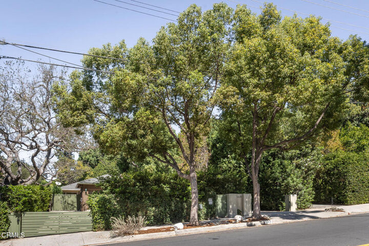 Property Photo: 663 W California Boulevard CA 91105