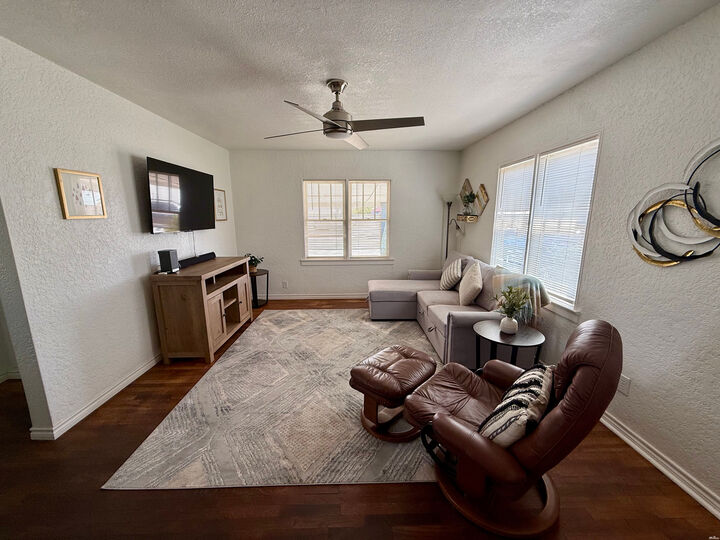 Property Photo:  604 W Quay Ave  NM 88210 