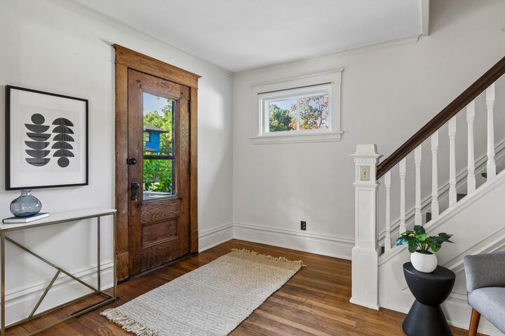 Property Photo:  178 Wilder Street N  MN 55104 