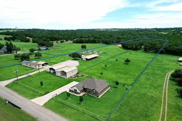 Property Photo:  8850 Old Agnes Road  TX 76487 