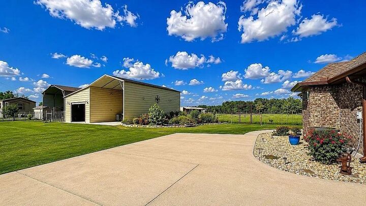 Property Photo:  8850 Old Agnes Road  TX 76487 
