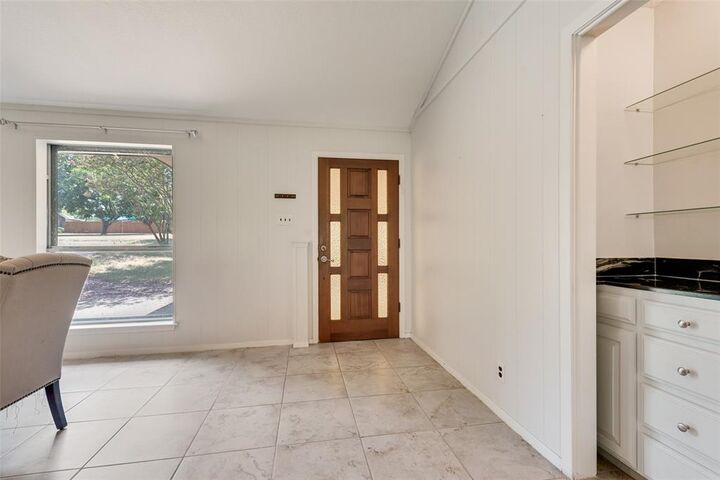 Property Photo:  110 La Jolla Street  TX 75156 