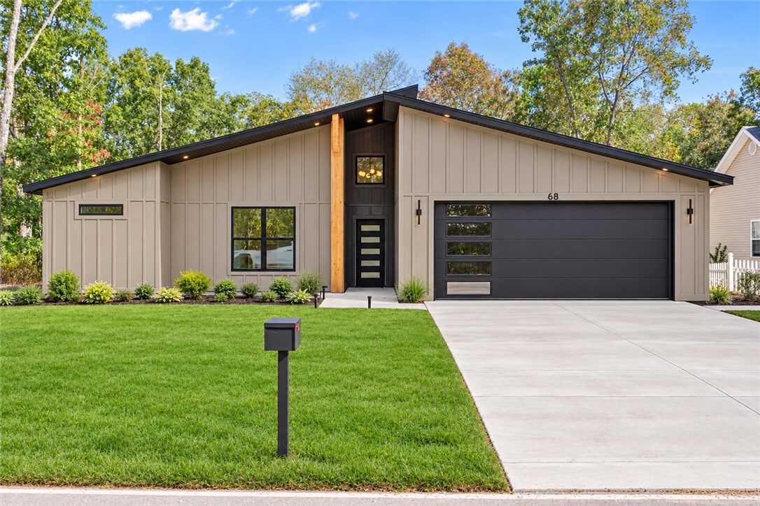 Property Photo:  68 Granshire Drive  AR 72714 
