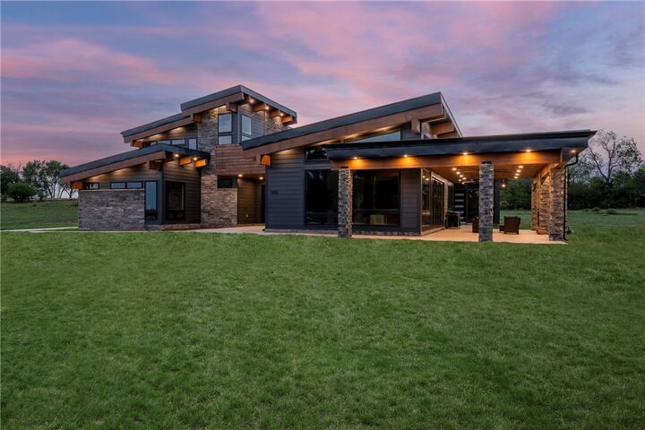 Property Photo:  1452 NW Peterson Road  AR 72713 