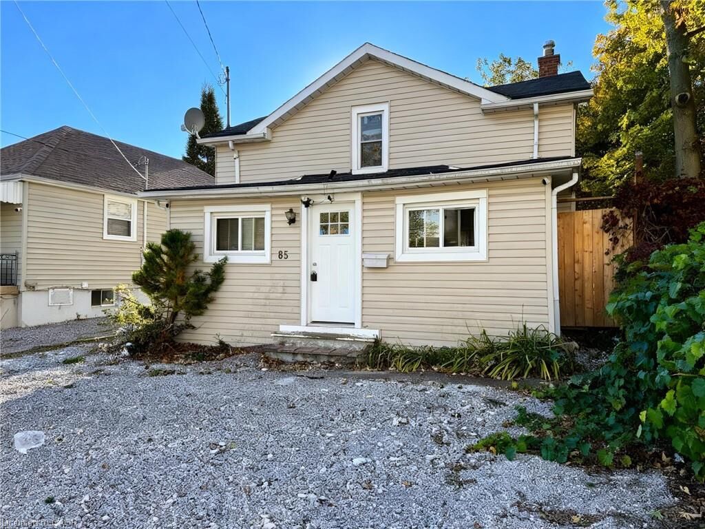 Property Photo: 65 Queen Street N ON L2V 2R2