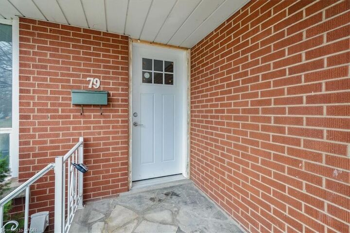 Property Photo:  79 Canterbury Avenue Upper  ON L8G 3S8 