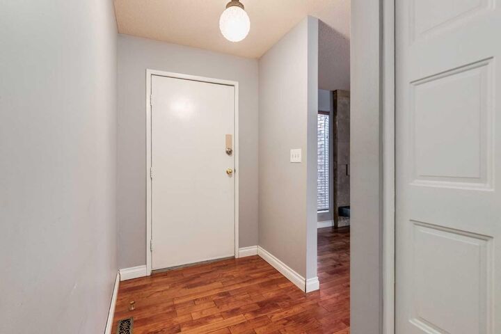 Property Photo:  3147 Palliser Drive SW  AB T2V 4G7 