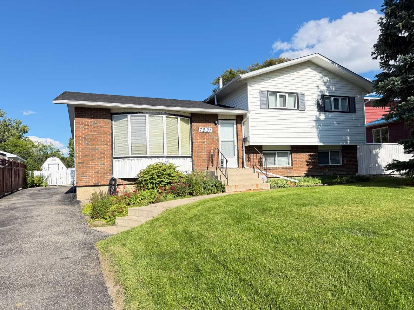 Property Photo:  7231 Patterson Drive  AB T8V 5A2 