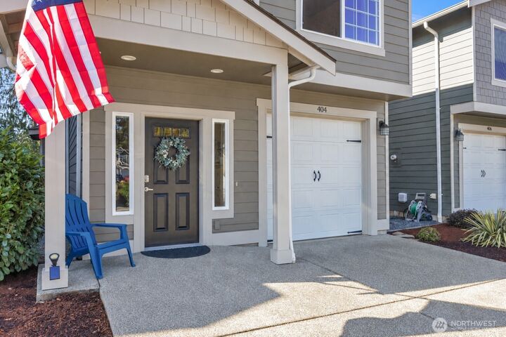 Property Photo:  404  Raybird Avenue  WA 98252 