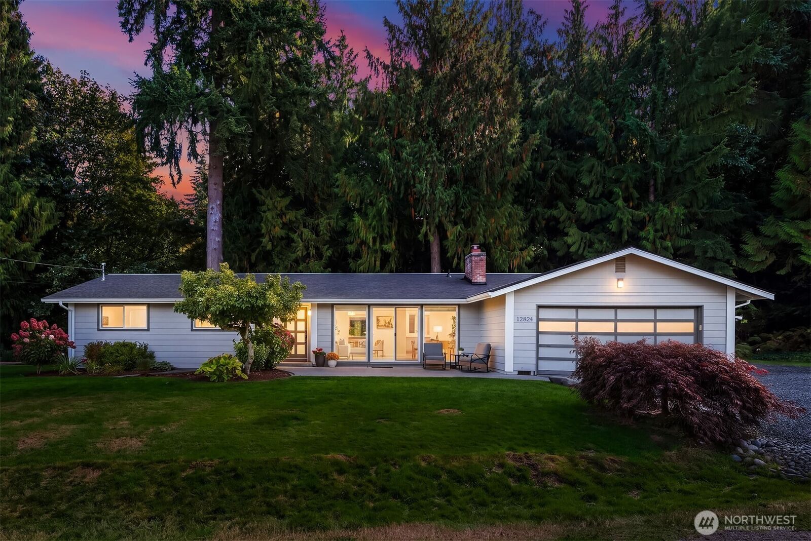 Property Photo:  12824  141st Place SE  WA 98290 