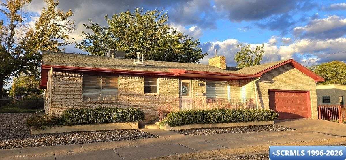 Property Photo:  401 E 18th Street  NM 88061 