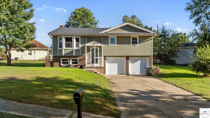 Property Photo:  803 Manor  MO 65301 
