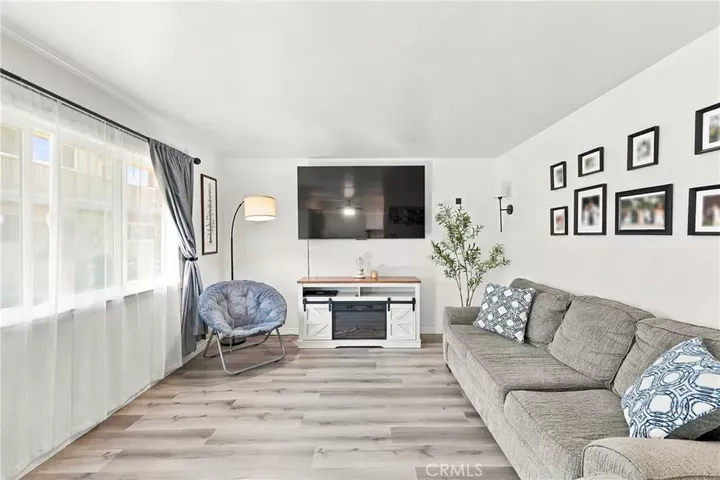 Property Photo: 5535 Ackerfield 8 CA 90805