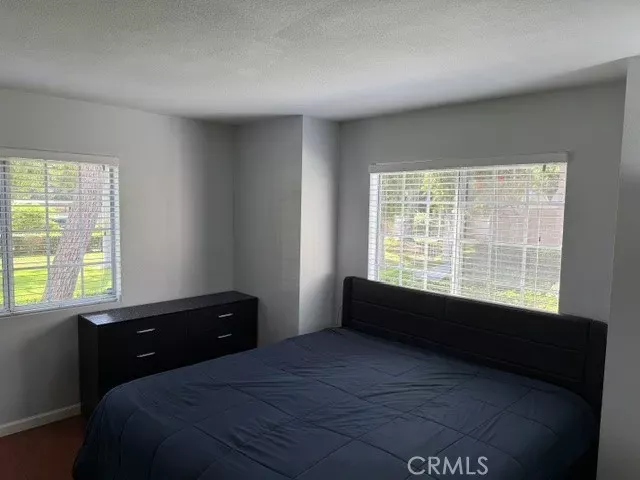 Property Photo: 74 Woodleaf CA 92614