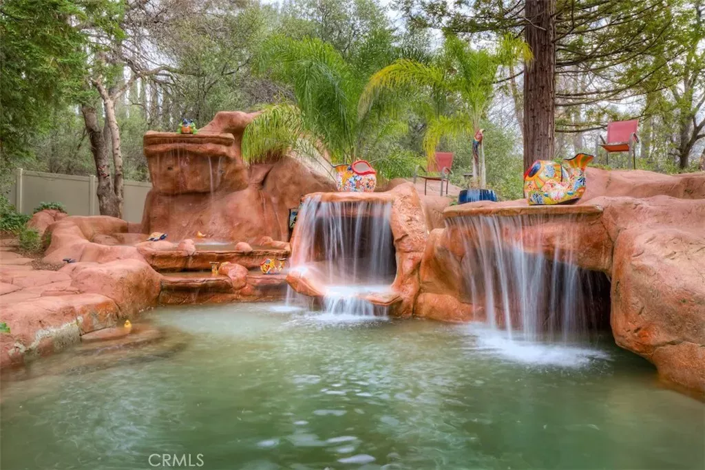 Property Photo:  185 Canyon  CA 95966 