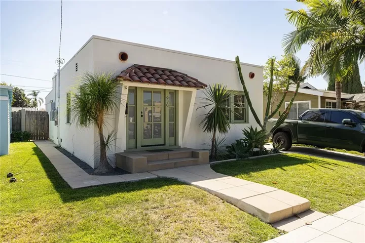 Property Photo: 630 W Wilshire CA 92832