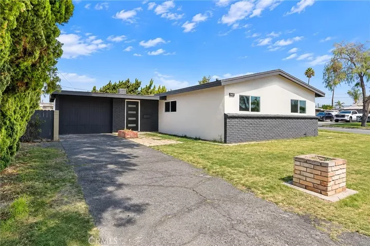 Property Photo: 7437 El Verano CA 90620