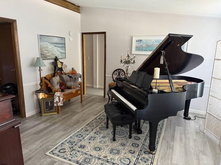 Property Photo: 9 Oaks Drive NJ 08330