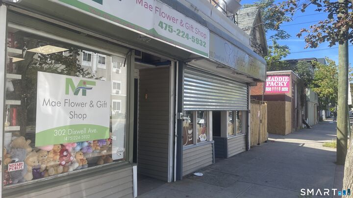 Property Photo:  300 Dixwell Avenue  CT 06511 