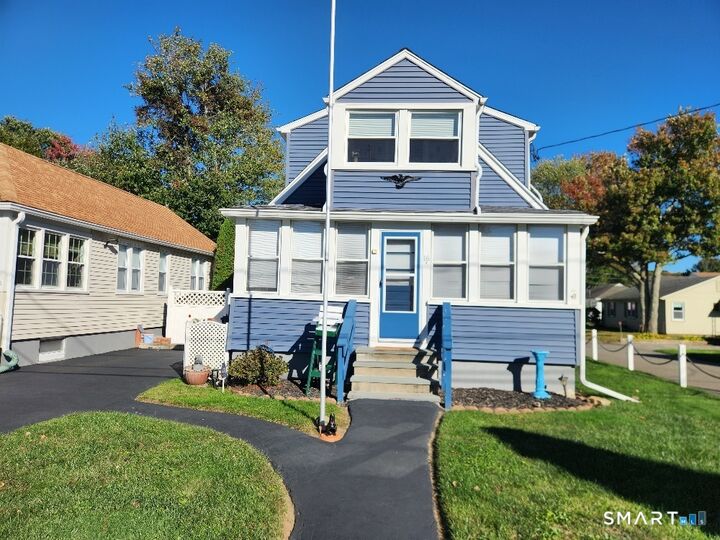 Property Photo:  16 Breen Avenue  CT 06371 