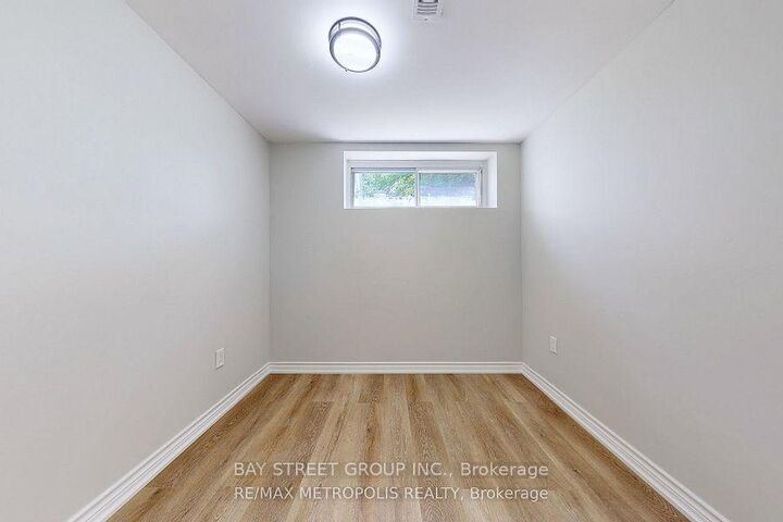 Property Photo: 79 Ascolda Boulevard Basement Unit1 ON M1J 2N9
