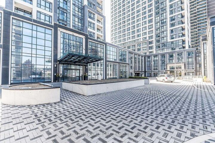 Property Photo:  9 Mabelle Avenue 2221  ON L5R 1B2 