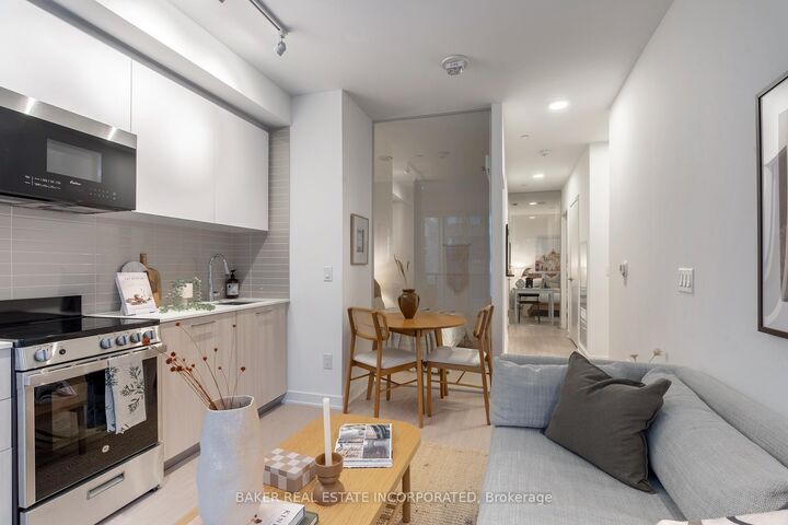 Property Photo:  65 Mutual Street 412  ON M5B 0E5 